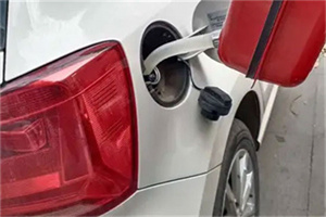 芙蓉24小时救援车收费标准