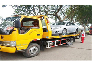 芙蓉附近24小时汽车拖车服务热线
