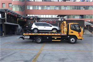 芙蓉附近汽车拖车电话