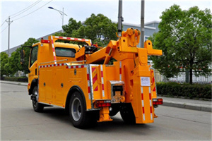 芙蓉高速路拖车费